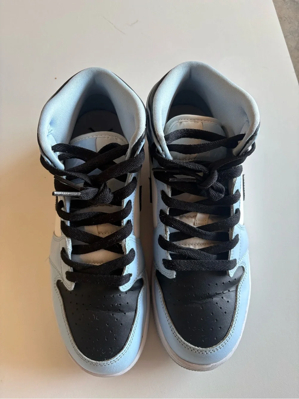 Jordan Kids High-Top Sneakers in Light Blue, White & Black